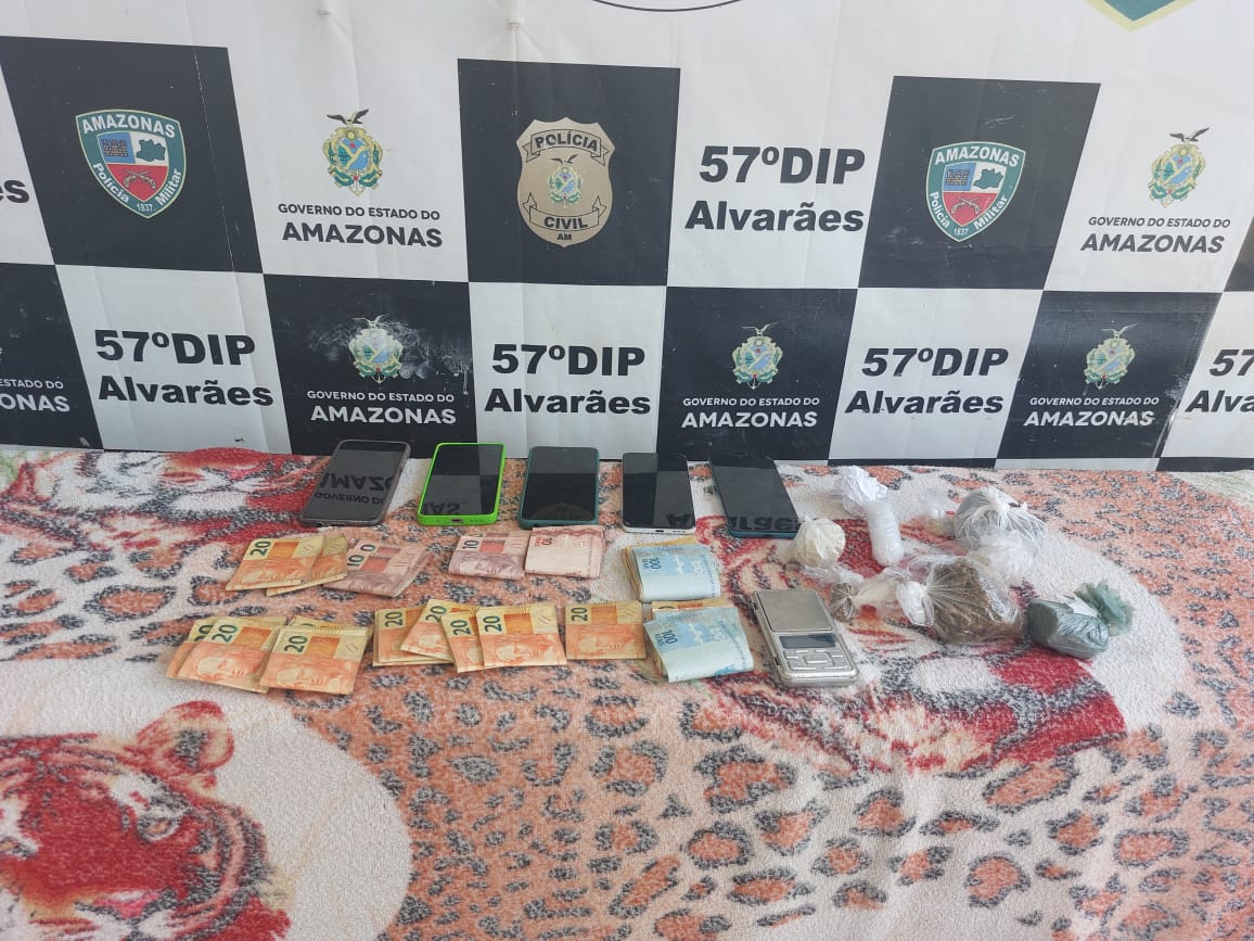 Irmãs são presas com drogas e mais de R$ 3 mil oriundos do tráfico no AM