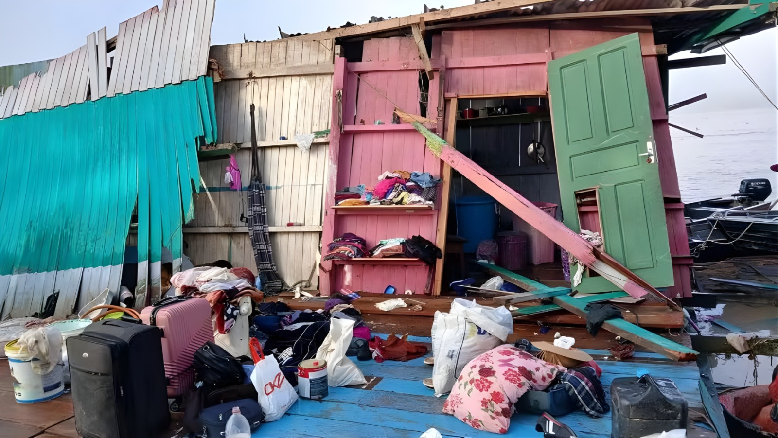 Condutor de balsa é denunciado por colisão que matou mãe e três filhos em Manicoré