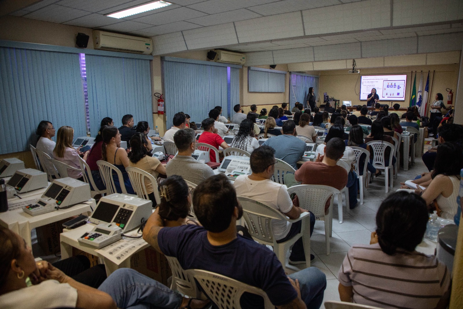 Treinamento prepara coordenadores de uma das maiores zonas eleitorais do Amazonas