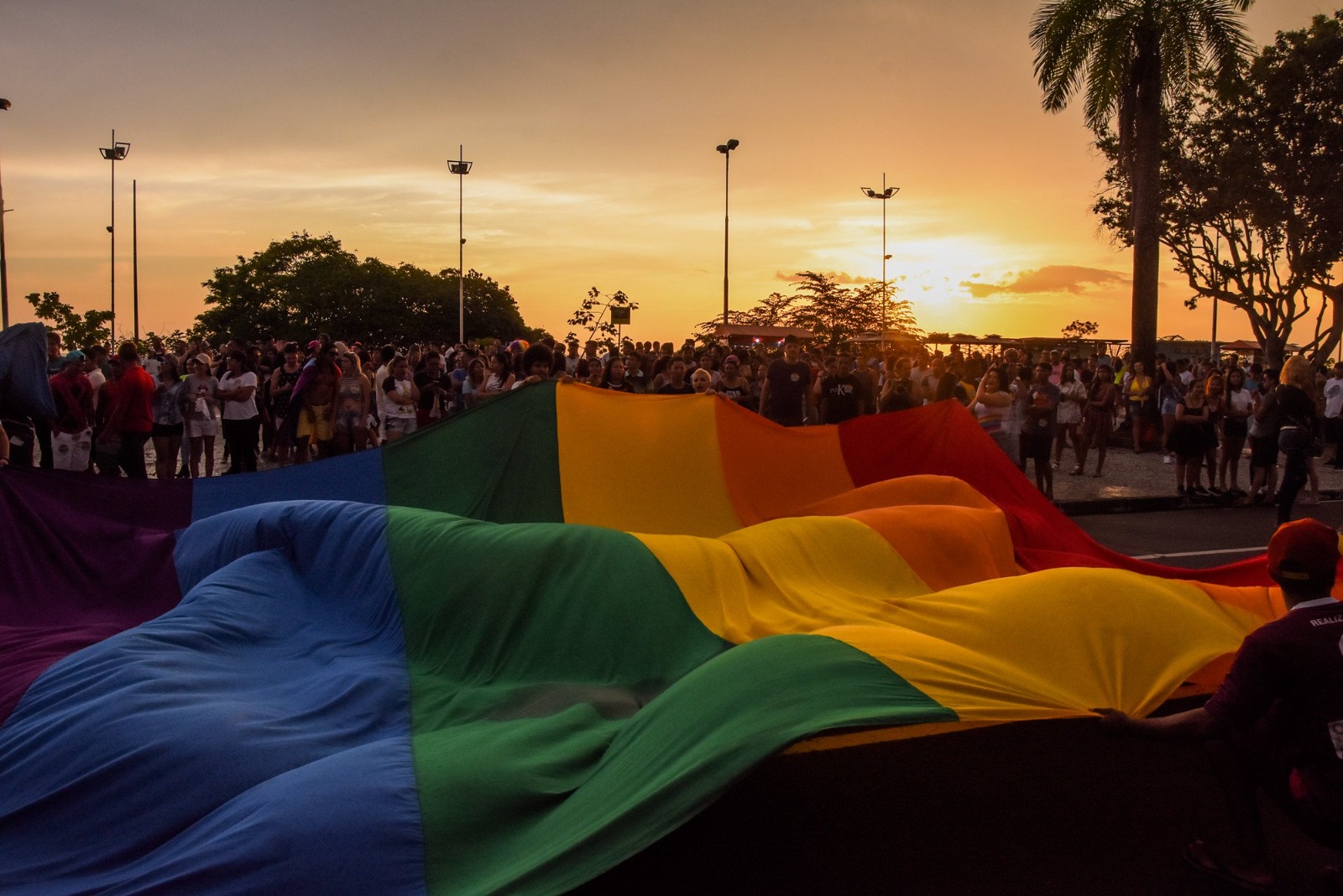 Parada do Orgulho LGBTQIAP+ Manaus vai colorir Sambódromo neste sábado
