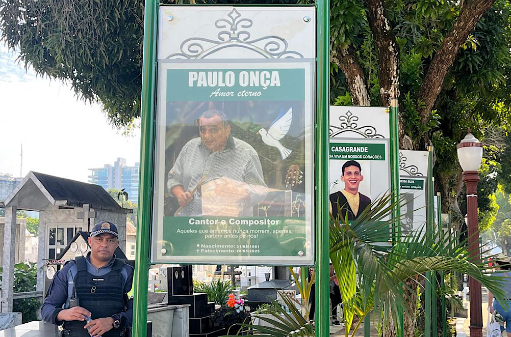 Retratos da Memória: cemitério expõe fotos de nomes que marcaram a história de Manaus