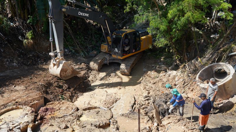 Seminf inicia recuperação de área afetada pelas chuvas no  Parque 10
