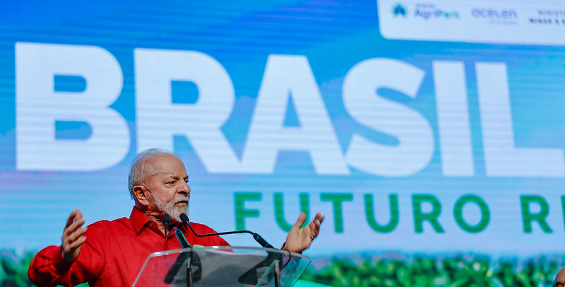 Lula pede mobilização popular contra aprovação do projeto da anistia