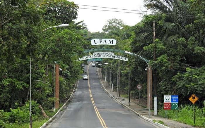 Ufam abre inscrições para Bolsa Permanência de R$ 1,4 mil destinada a indígenas e quilombolas
