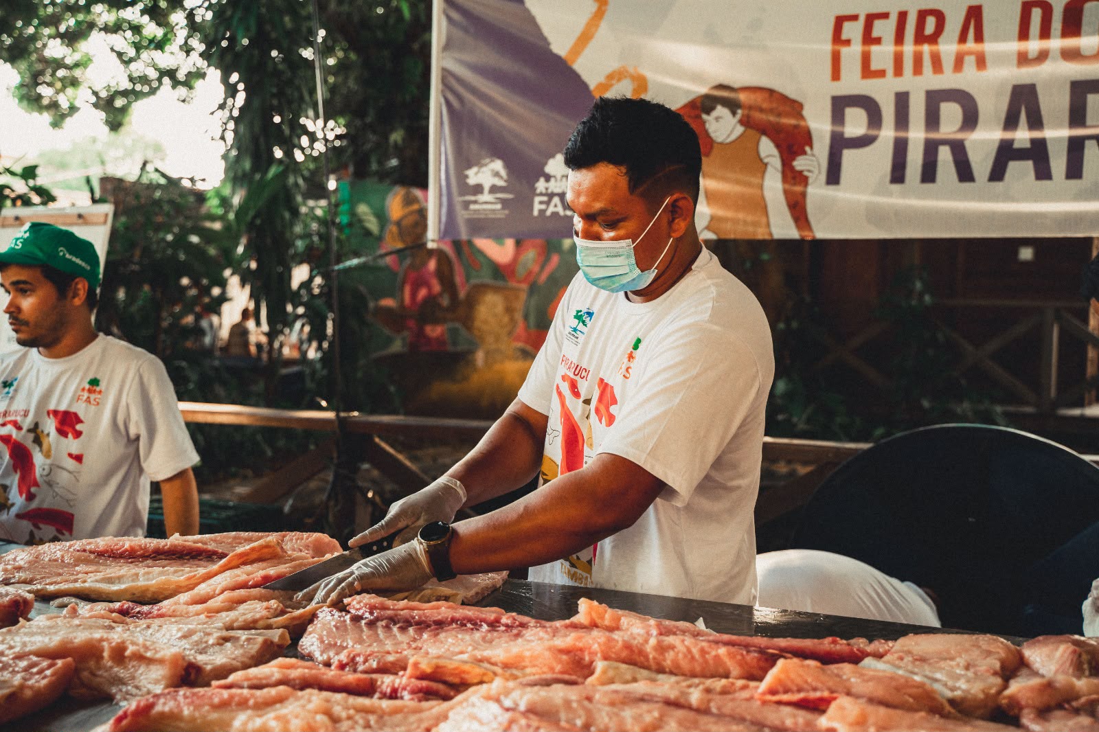 Feira do Pirarucu comercializa cortes a partir de R$ 8 neste sábado (19)