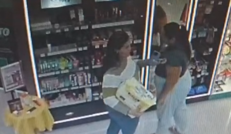 Câmeras flagram mulheres produtos de ‘skincare’ em loja de Manaus
