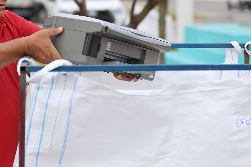 Prefeitura de Manaus lança coleta seletiva de eletrônicos