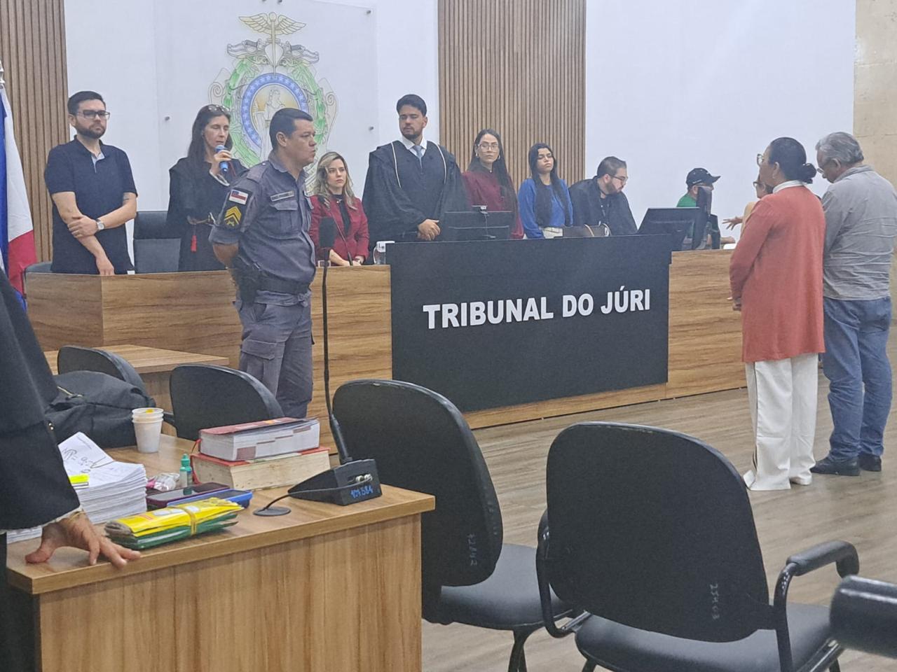 Casal acusado de atropelar e matar mãe e bebê são condenados a nove anos de prisão