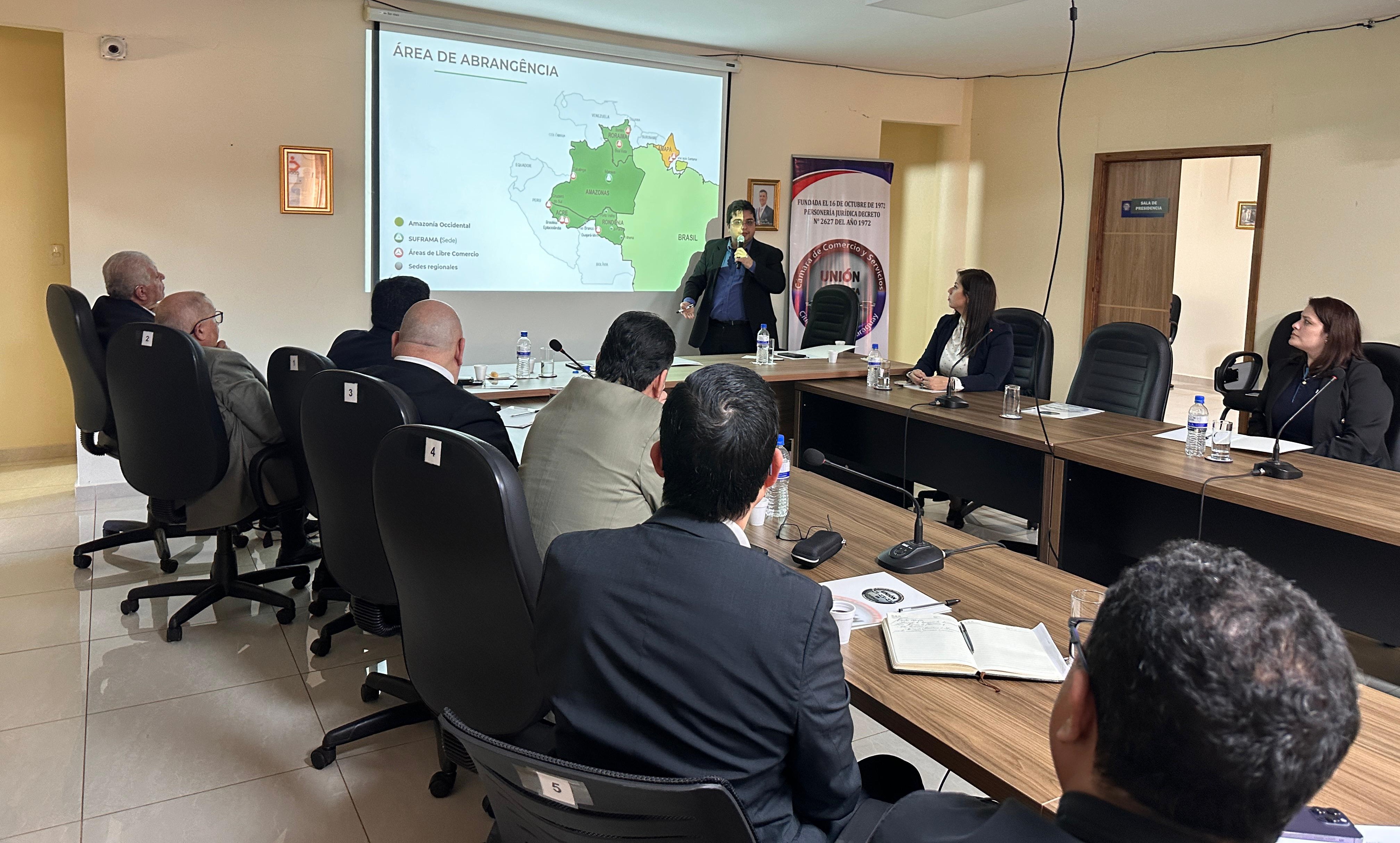 Suframa amplia diálogo com representantes do comércio paraguaio