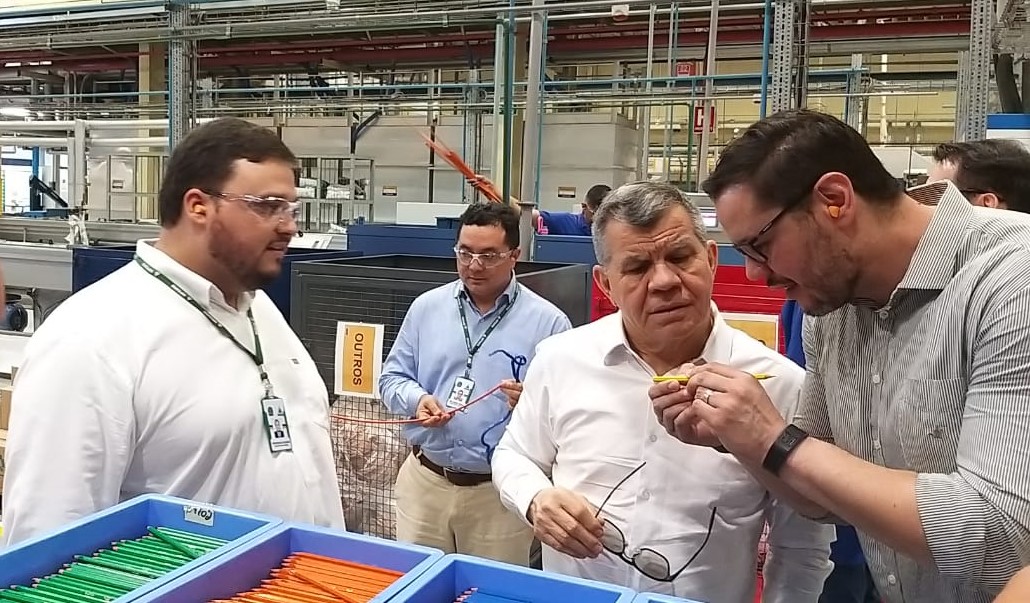 Suframa conhece processos produtivos da Bic da Amazônia