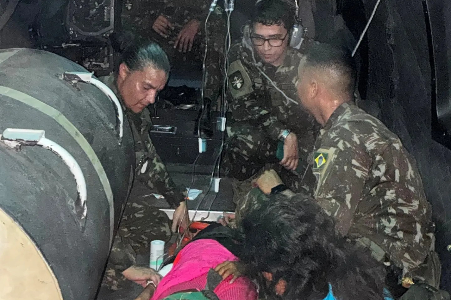 Exército resgata criança indígena picada por cobra no AM