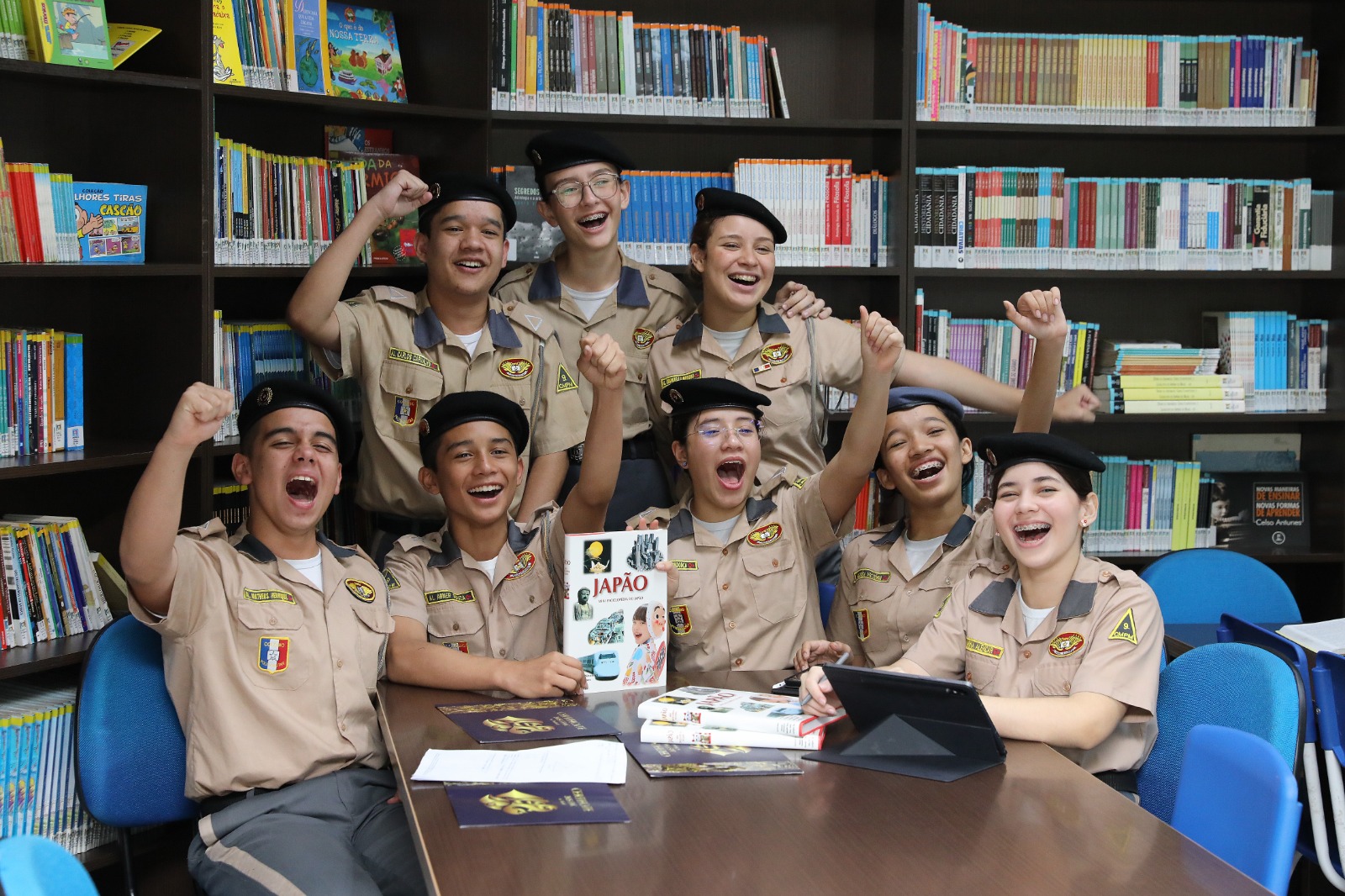 Estudantes do AM embarcam para competir em Olimpíada de Matemática no Japão