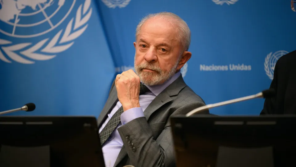 Governo Lula é aprovado por 48% da população, aponta Genial/QuaPrest