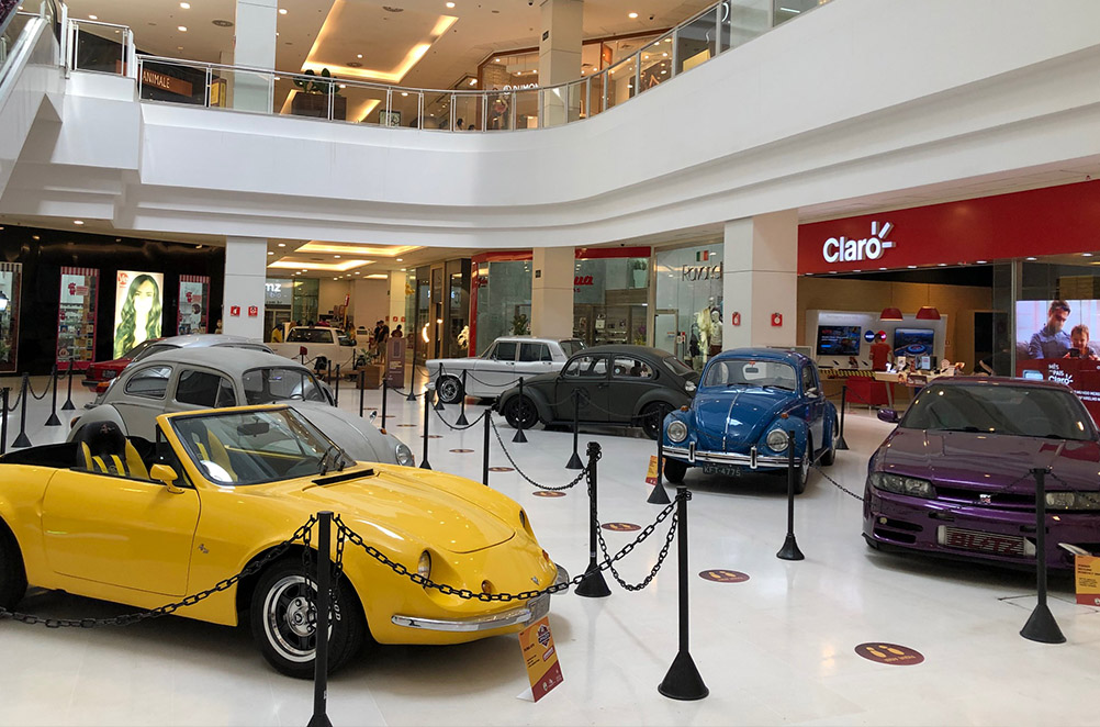Exposição de carros antigos é atração no Shopping Ponta Negra no domingo 27/07
