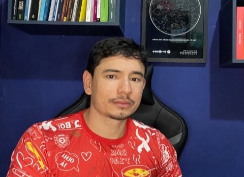 Professor da UEA é semifinalista do prêmio LED de Educação 2024