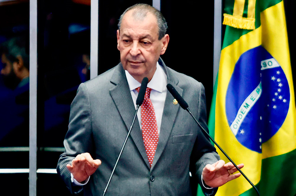 Justiça concede, mais uma vez, direito de resposta para Omar repor a verdade após fala de Roberto Cidade