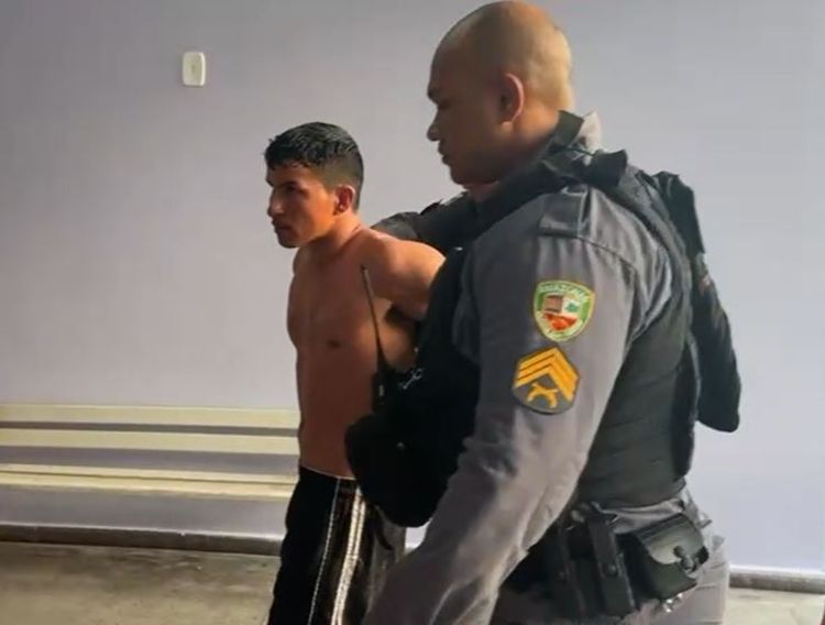Jovem é preso após manter mãe e avó como reféns na zona Leste