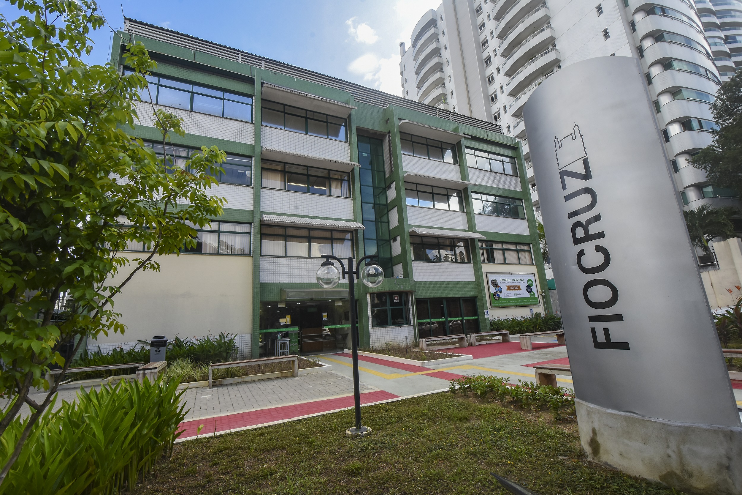 Fiocruz Amazônia abre vagas de estágio para cursos das áreas de TI, Biológicas e Saúde