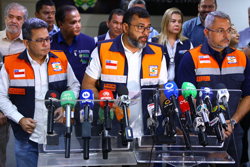 Dragagem em trecho do rio Amazonas inicia nos próximos dias, diz governador