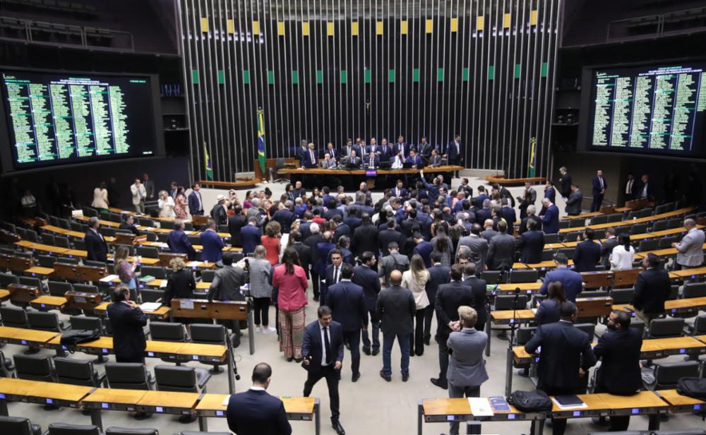 Câmara arquiva projetos para criar zonas francas no Paraná e Rio Grande do Sul