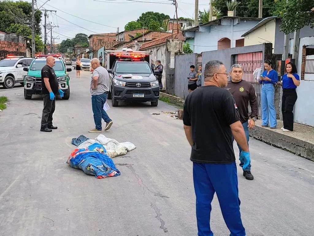 Corpo esquartejado é encontrado com bilhete de facção no Novo Aleixo