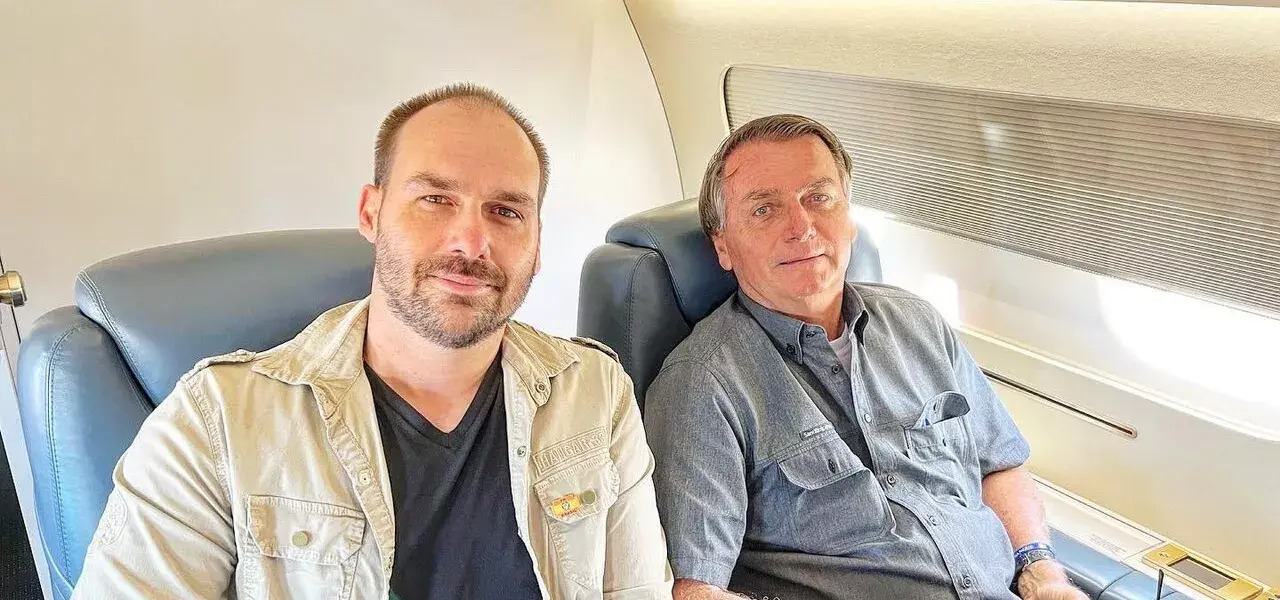 Moraes manda PF ouvir Bolsonaro e Eduardo em até 10 dias