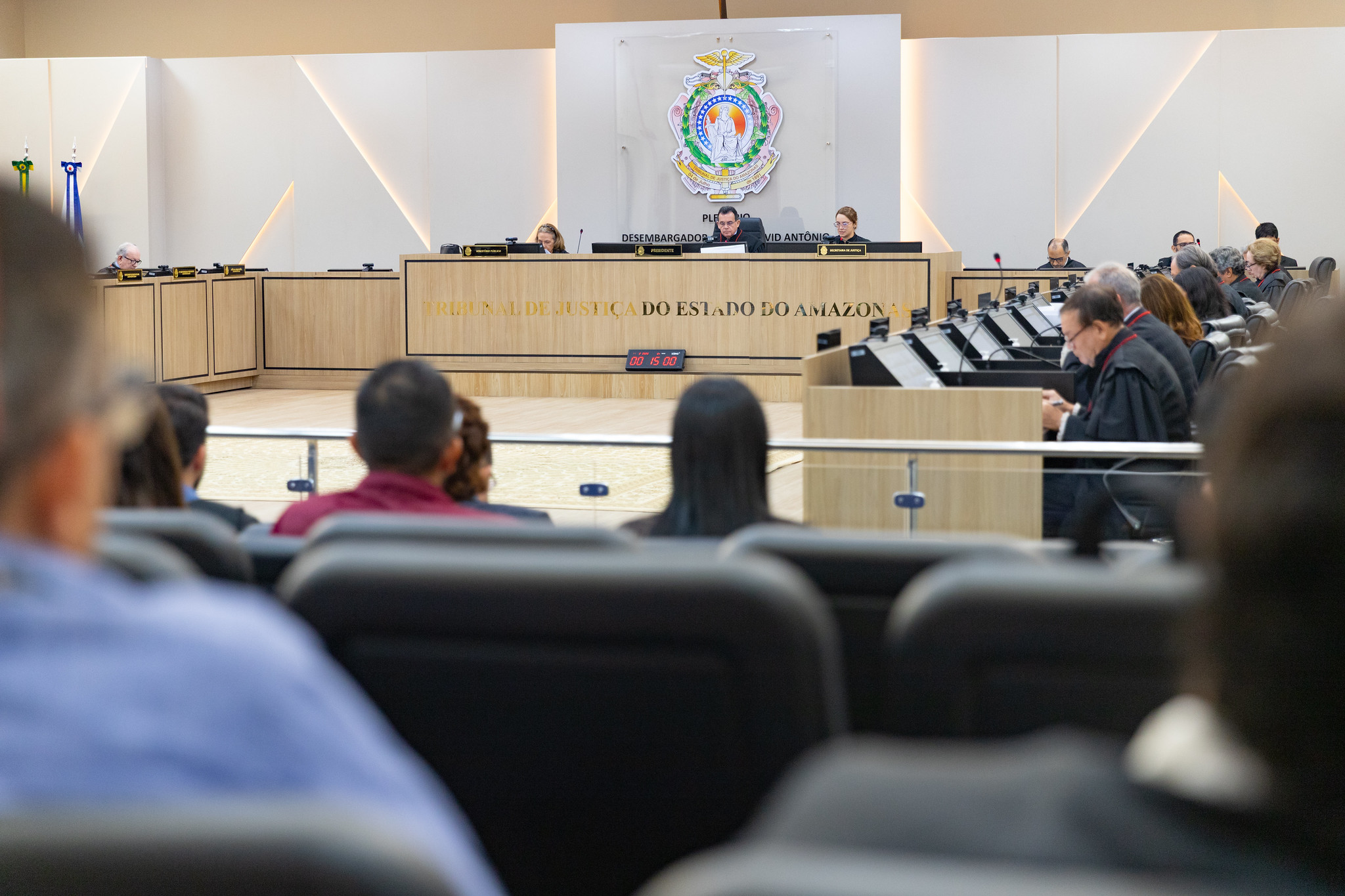 TJAM derruba anulação do concurso público da CMM para três cargos