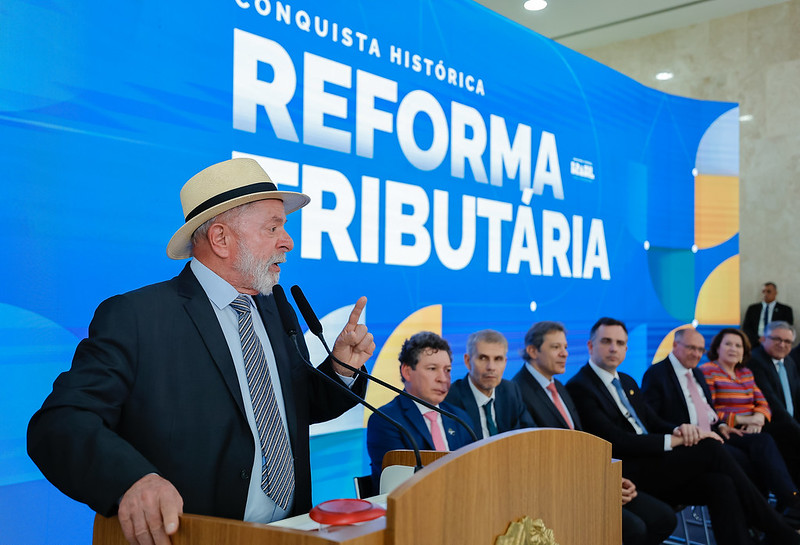 Lula sanciona regulamentação da reforma tributária e mantém vantagens da ZFM
