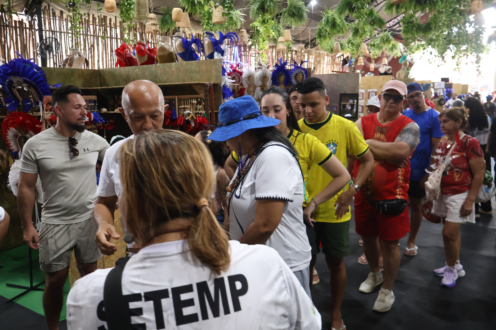 Mostra de Artesanato movimenta R$ 2,85 milhões durante o Festival de Parintins