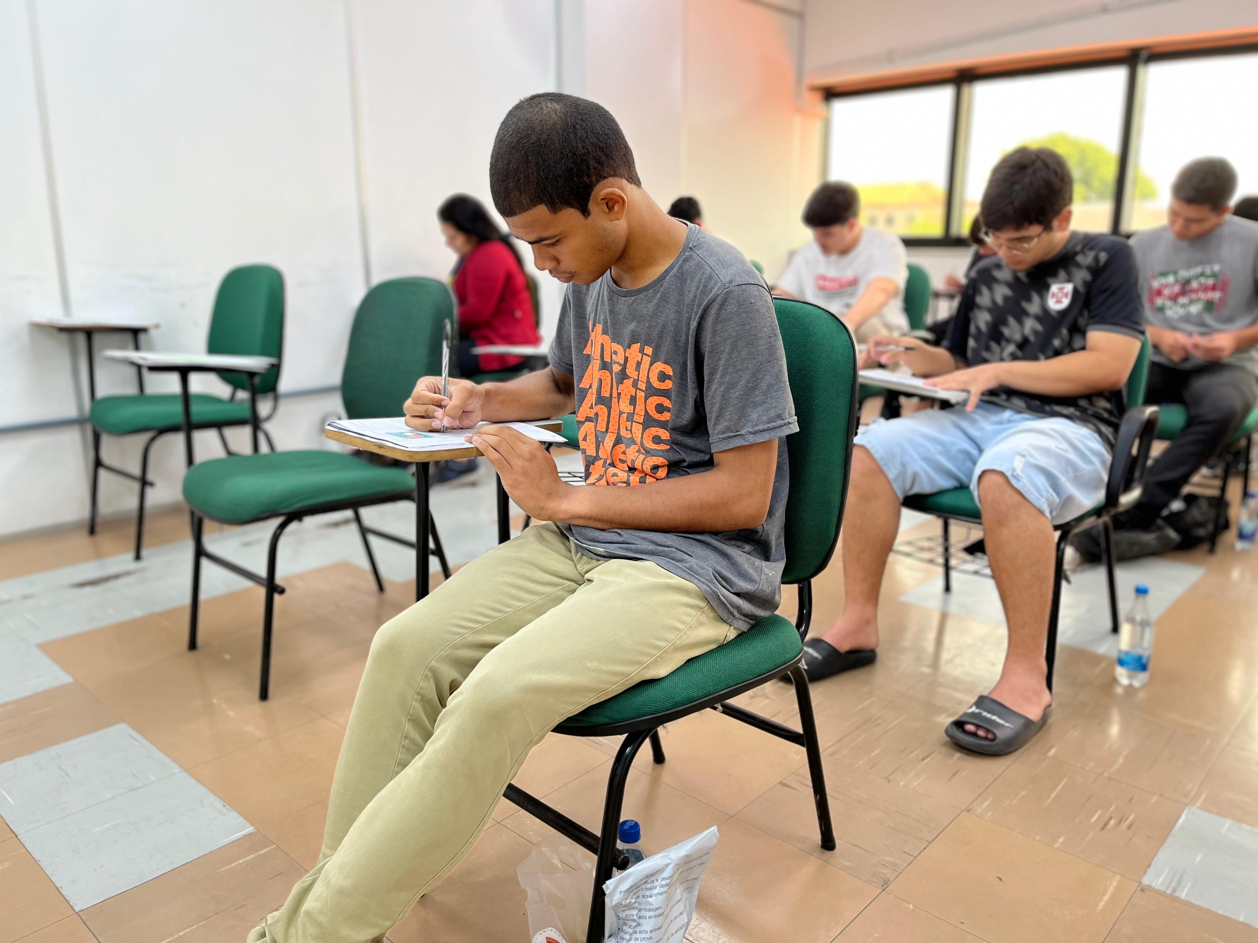 Inscrições para o Vestibular e SIS da UEA encerram na quinta-feira