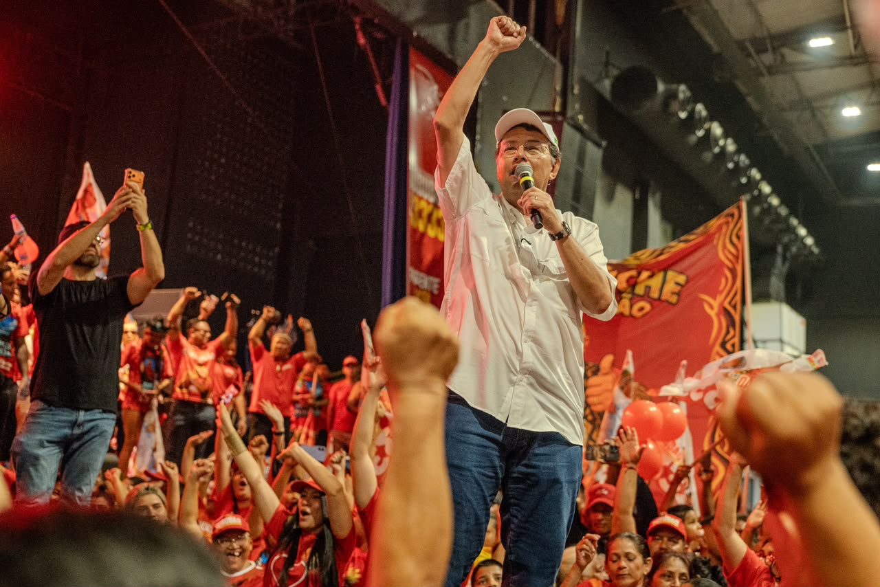 Eduardo Braga lidera disputa ao Senado com 25%, diz pesquisa Quaest