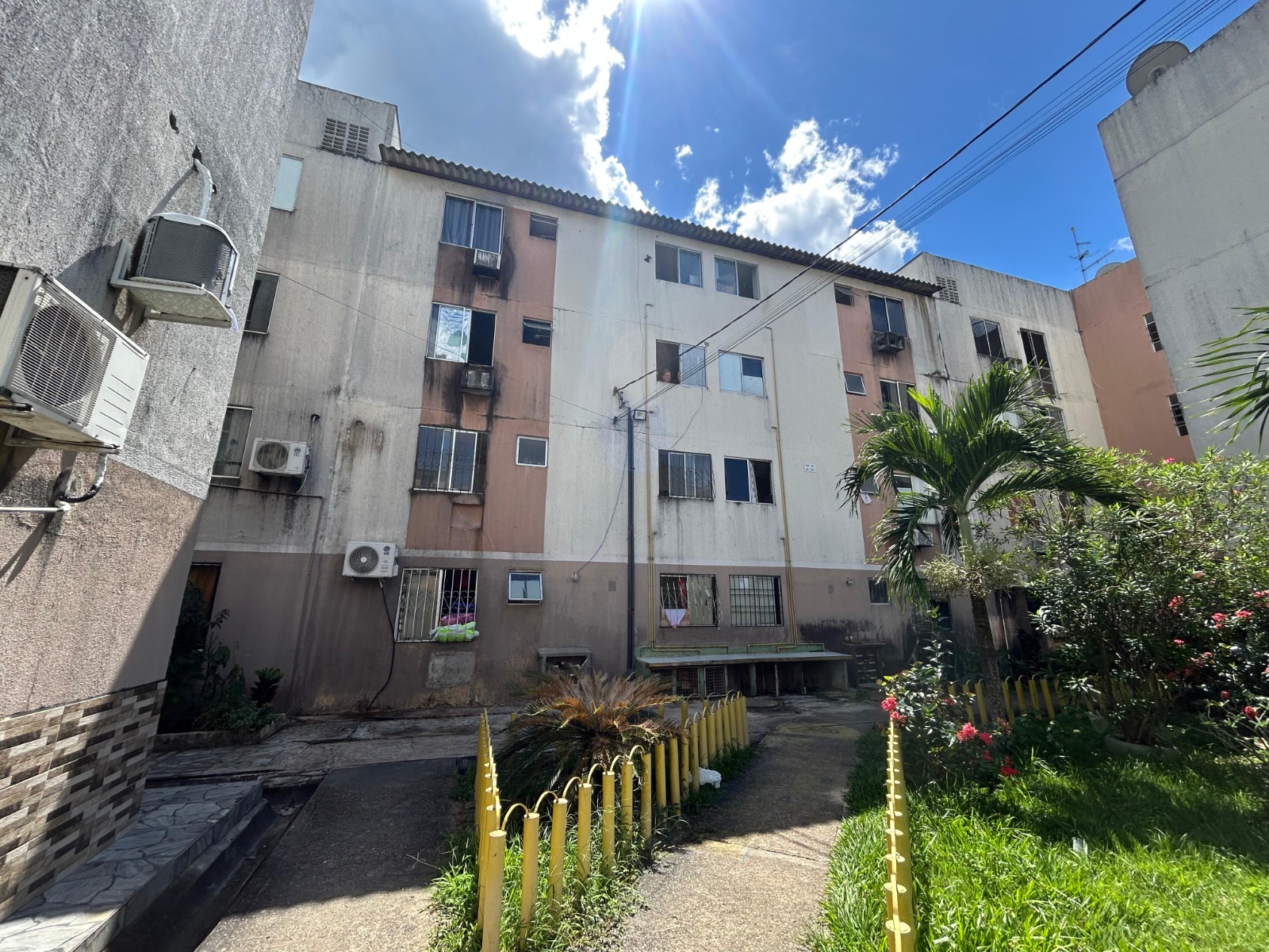 Ageman multa Águas de Manaus por desabastecimento frequente no Viver Melhor 1 e 2