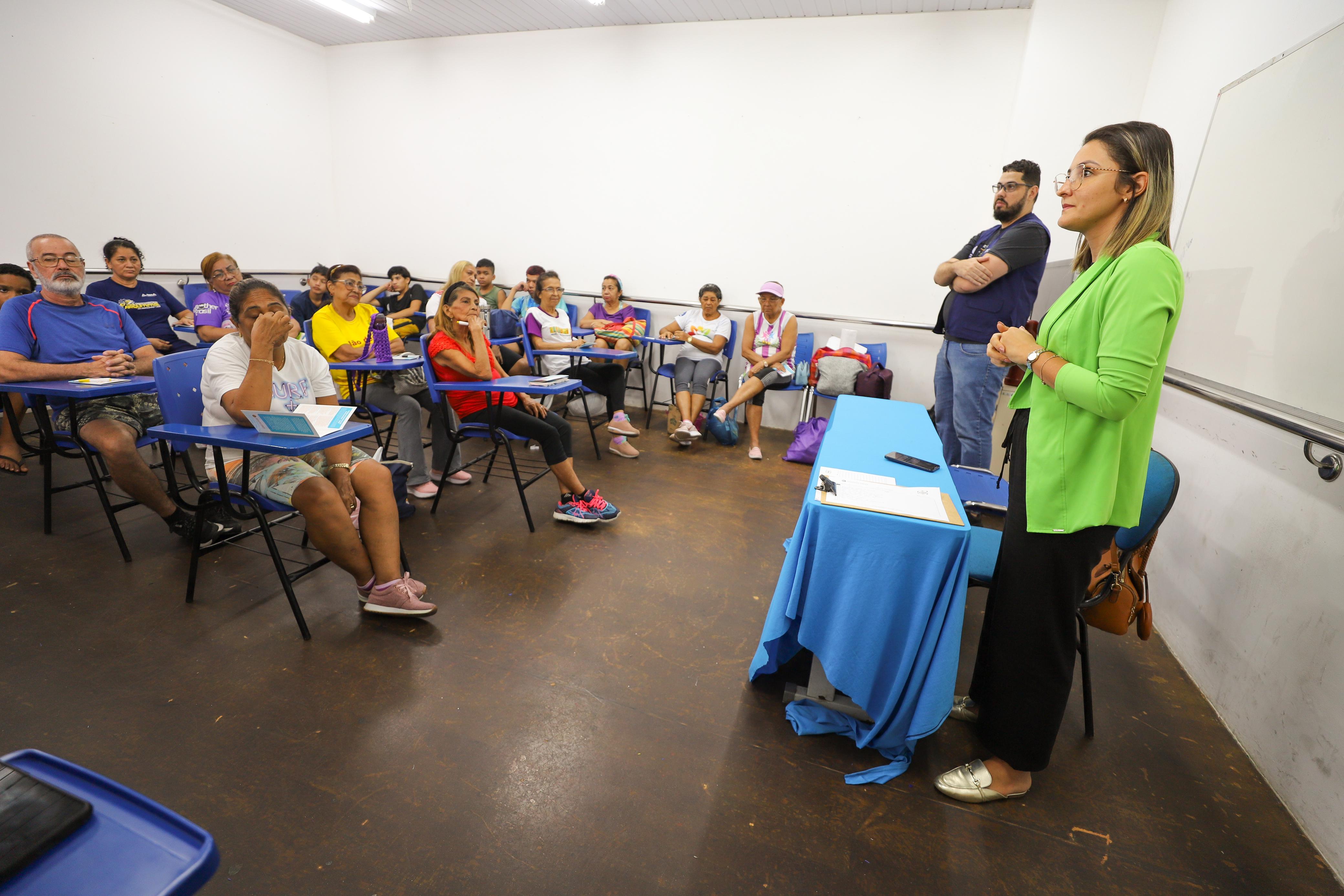 ‘Consumidor na Praça’ realiza palestras sobre Direitos do Consumidor na Zona Sul de Manaus