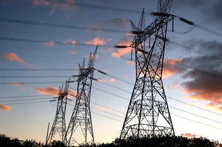 Manaus bate recorde histórico de consumo de energia e chega a 1.997 MW