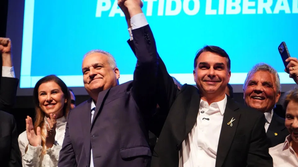 PF pede investigação de vice de Flávio por suspeita de estupro