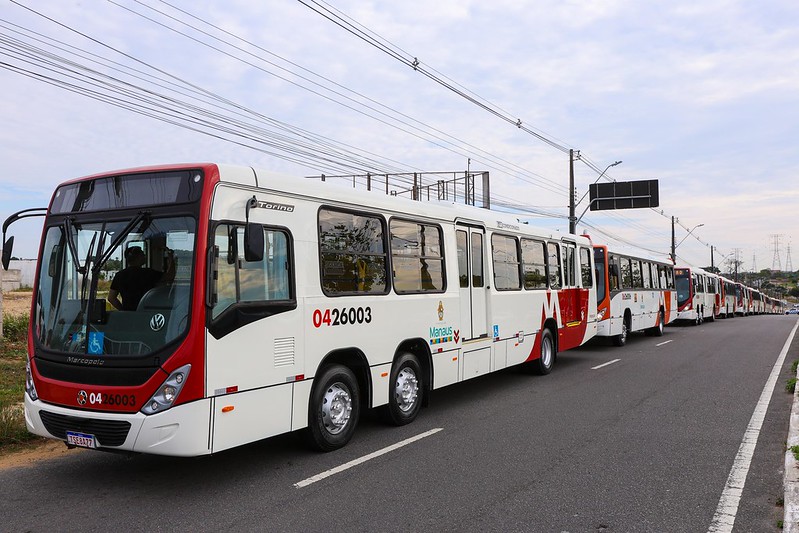 Manaus recebe 20 novos ônibus para reforçar atendimento na zona Leste