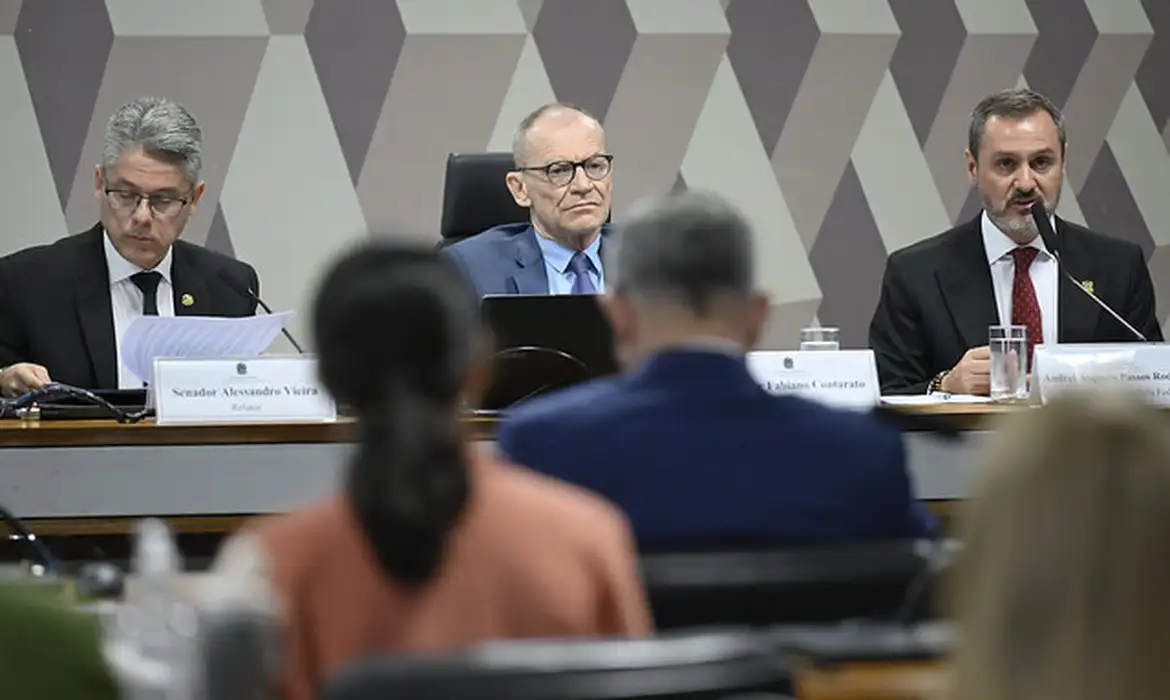 'CPI do Crime Organizado' convida Moraes e Toffoli para falarem do Master