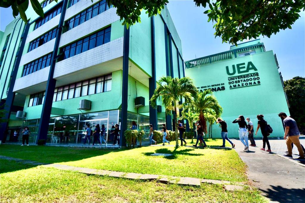 PGE-AM articula audiência com Moraes para tratar do sistema de cotas da UEA