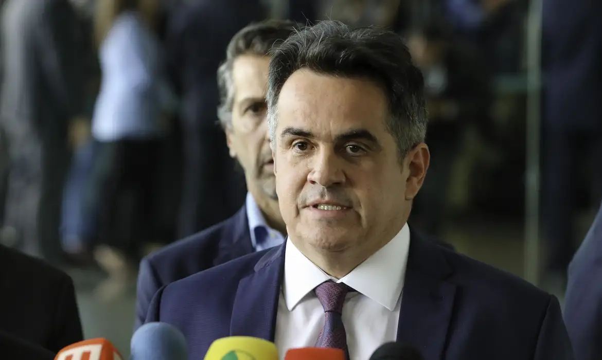 Ciro Nogueira recebia de Vorcaro mesada mensal de até R$ 500 mil