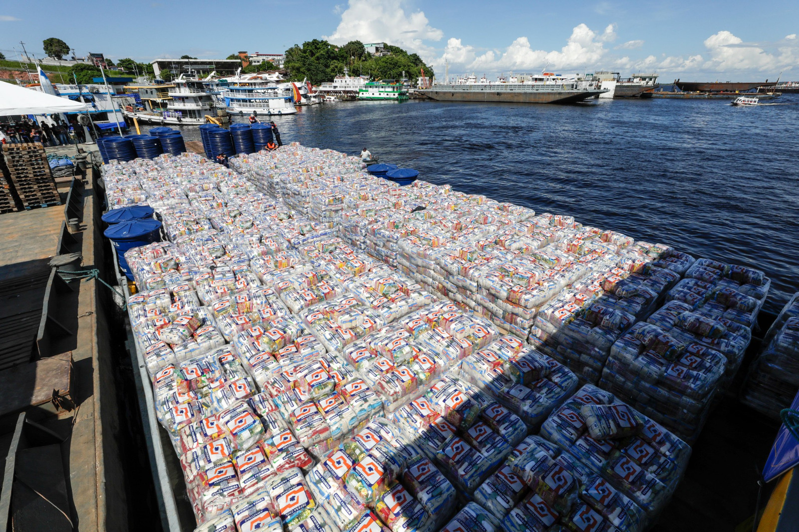 Operação Cheia: em três meses, mais de 700 comunidades recebem ajuda humanitária