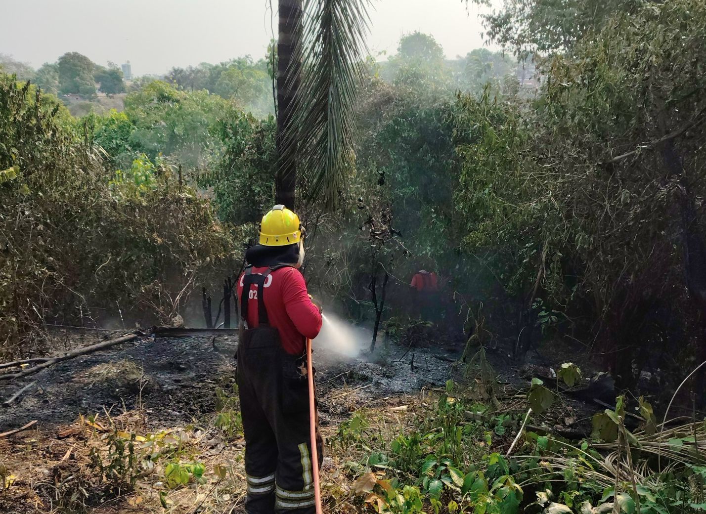 Em Manaus, Corpo de Bombeiros combateu mais de 30 incêndios no fim de semana