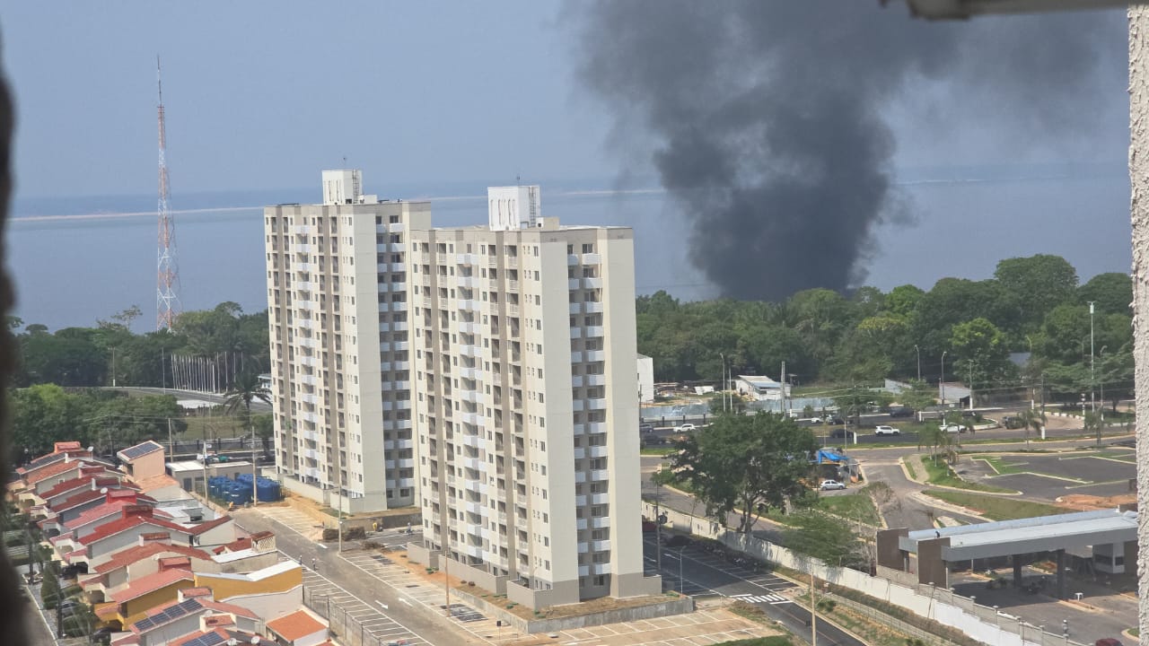 Incêndio atinge instalações do Comando Militar da Amazônia