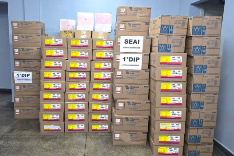 Dupla é presa por desvio de medicamentos em Manaus