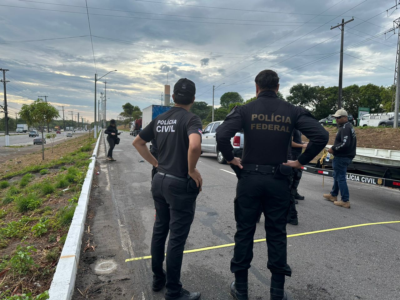 PF e PC realizam simulação sobre desabamento de ponte na BR-319