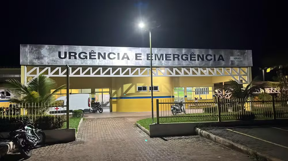 Raio atinge seis pessoas da mesma família em Maués