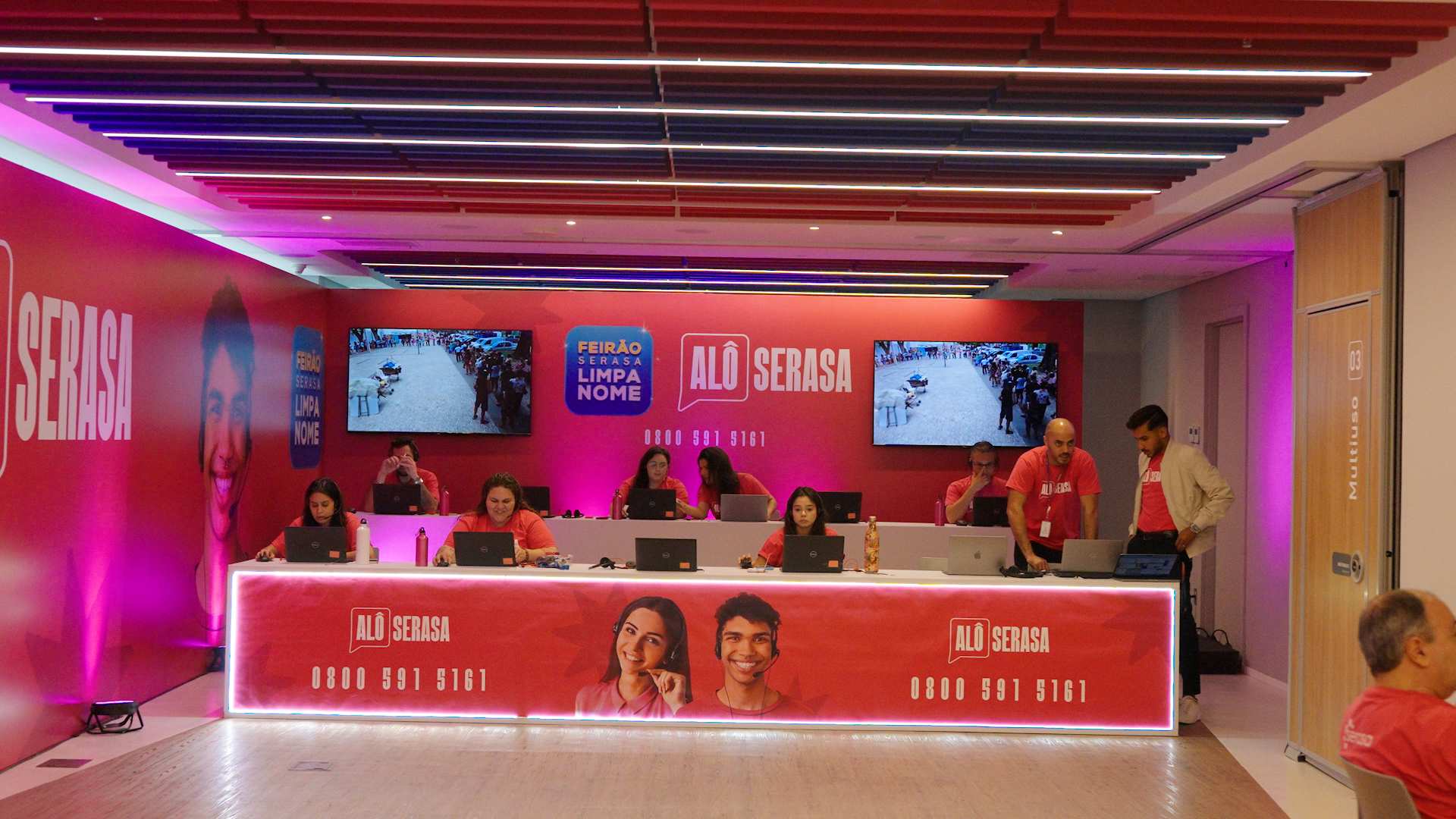 Feirão Serasa Limpa Nome oferece telefone gratuito para a negociação de dívidas