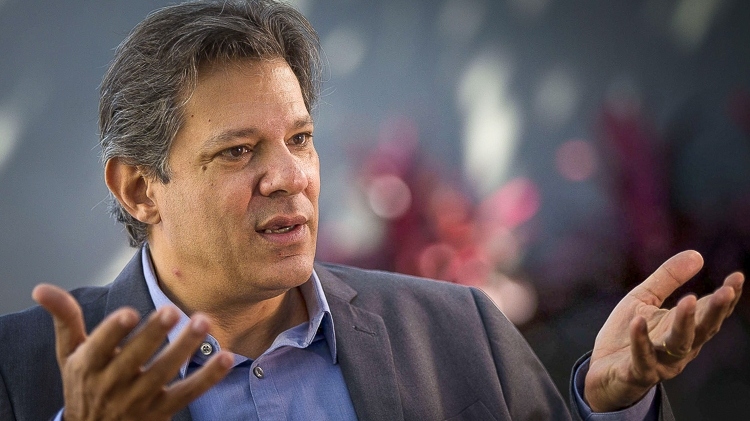 AGU notifica Facebook para excluir vídeo falso de Haddad em 24 horas