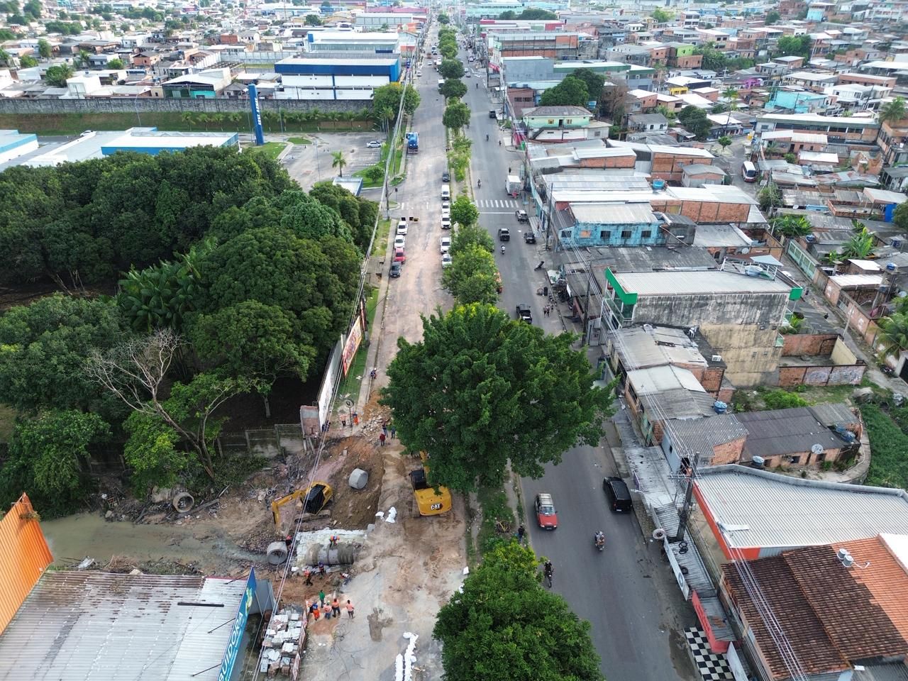 Seminf dá continuidade às obras de manutenção na avenida Autaz Mirim