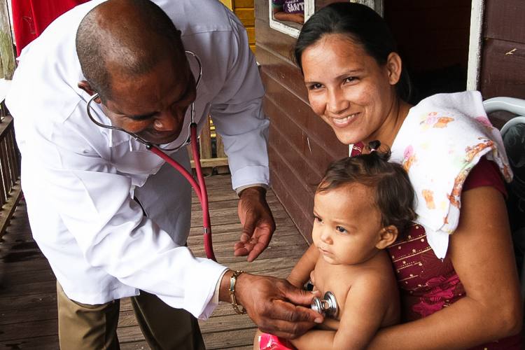 Ministério da Saúde abre mais de 5,9 mil vagas para o Mais Médicos