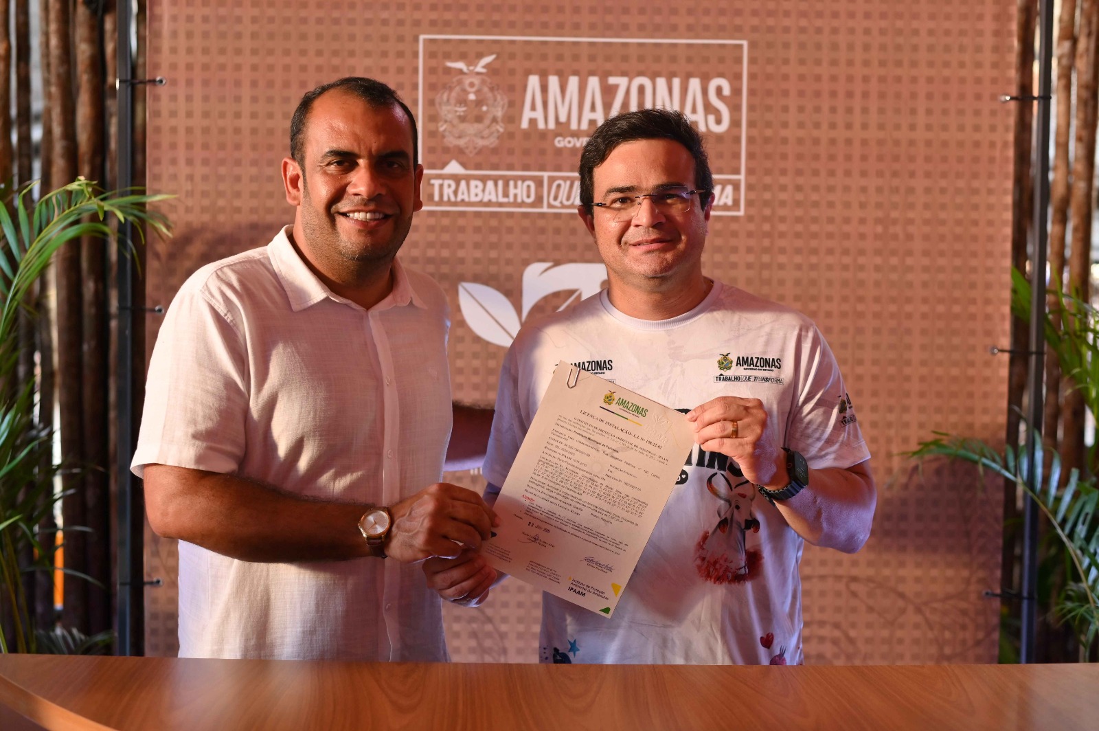 Festival de Parintins 2025: Ipaam entrega licença para novo porto flutuante